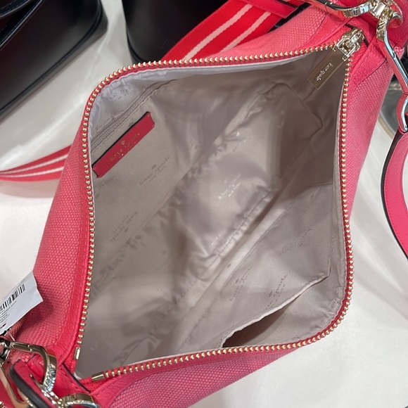Kate Spade Rosie Crossbody 
COLOR:
Pink Peppercorn Multi
NWT - Picture 13 of 16